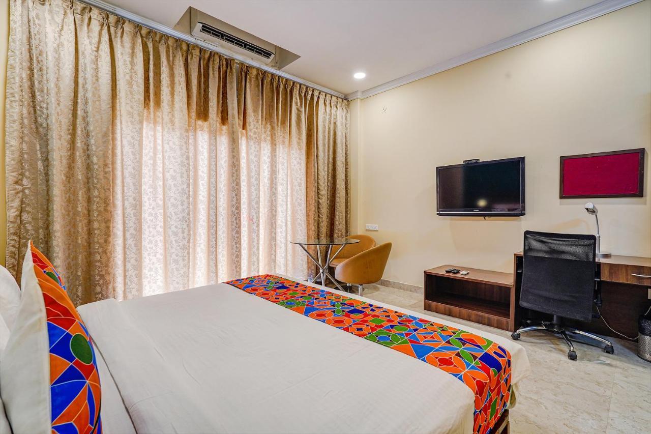Fabhotel Chris - Nr Vydehi Hospital Bangalore Dış mekan fotoğraf