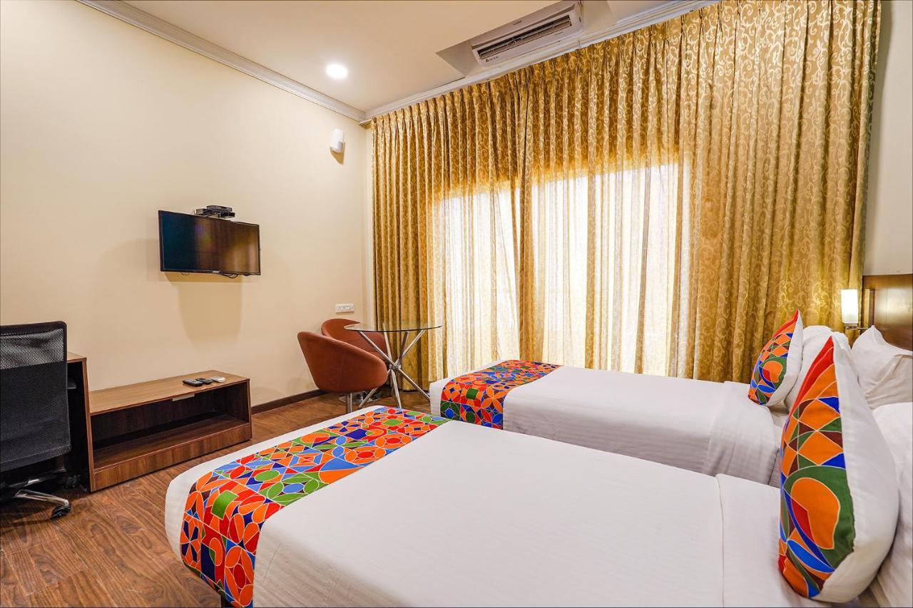 Fabhotel Chris - Nr Vydehi Hospital Bangalore Dış mekan fotoğraf